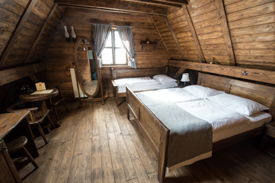 Room 19